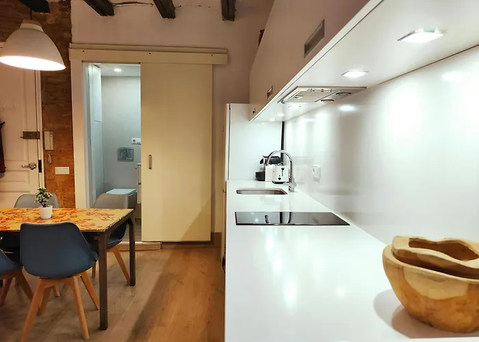 Location In El Born Modern Super Comfy